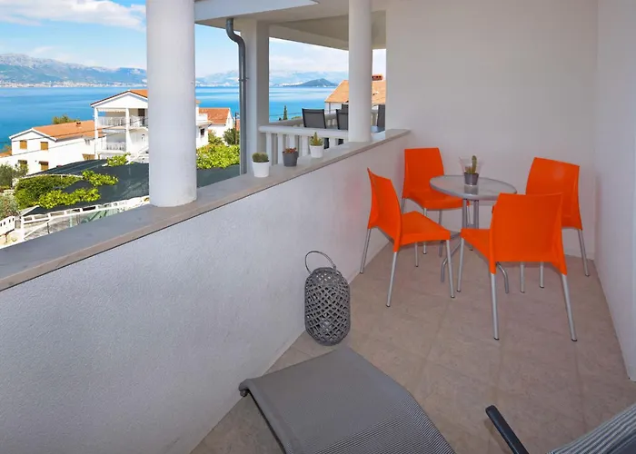 Apartment Anda-4 By Interhome