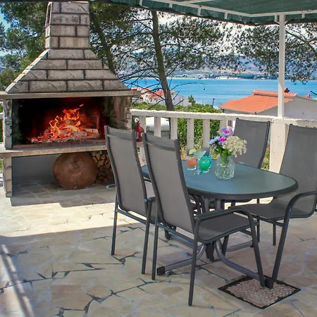 Anda-4 By Interhome *