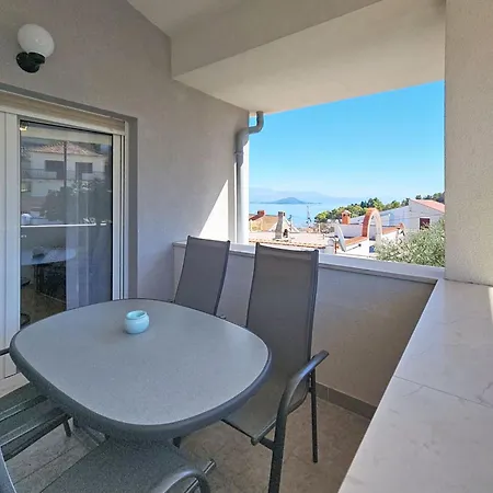 Apartment Anda-4 By Interhome *
