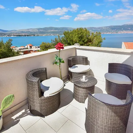 Apartament Anda-4 By Interhome Trogir